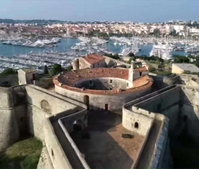 Vue Mer Et Remparts. Entre Vieille Ville Et Plages Антиб Экстерьер фото